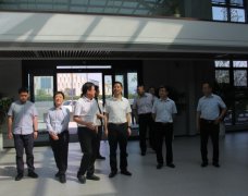 <b>山西省民營經(jīng)濟發(fā)展局樊偉強局長、運城經(jīng)濟技術(shù)開發(fā)區(qū)副主任魯若鵬一行蒞臨</b>